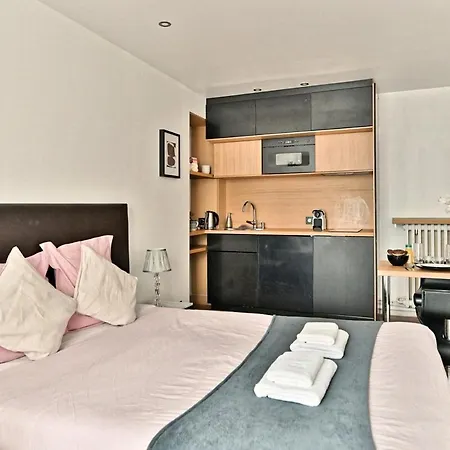 Pleasant Close To Galerie Lafayette - Ii Appartamento