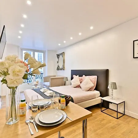 Pleasant Close To Galerie Lafayette - Ii Appartement *